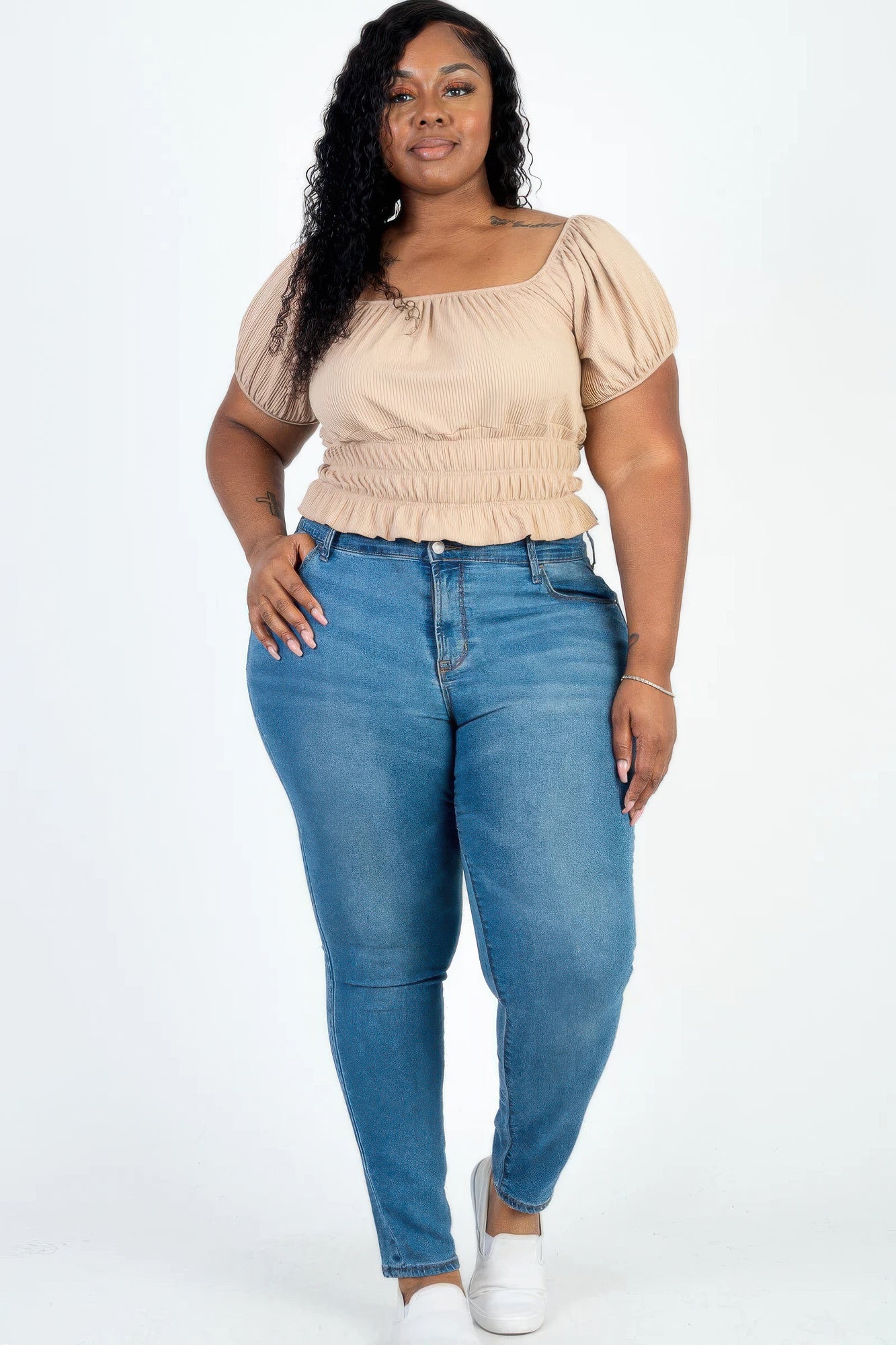 Plus Size Casual Ruched Puff Sleeve Top